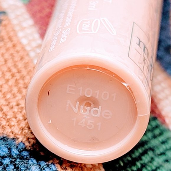 M2Ü NYC Eye Primer - Picture 7 of 7